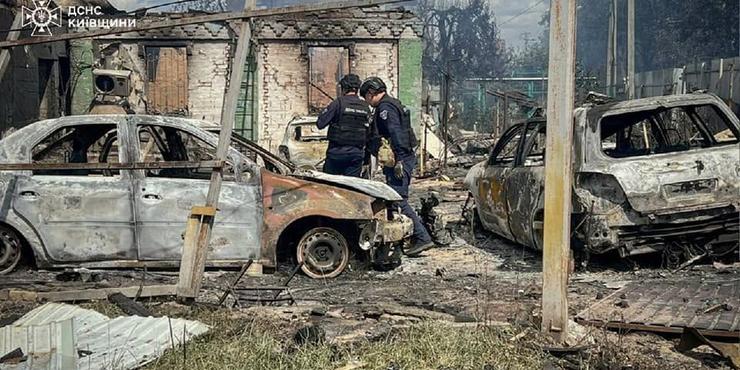 Кількість загиблих на Київщині зросла до 10 людей, у Вишневому триває ліквідація наслідків атаки
