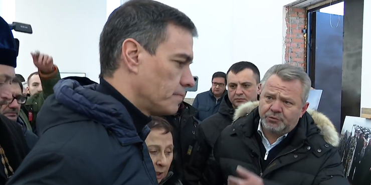 Прем'єр Іспанії відвідав Бучу та Ірпінь і запевнив, що Росії не виграти цю війну