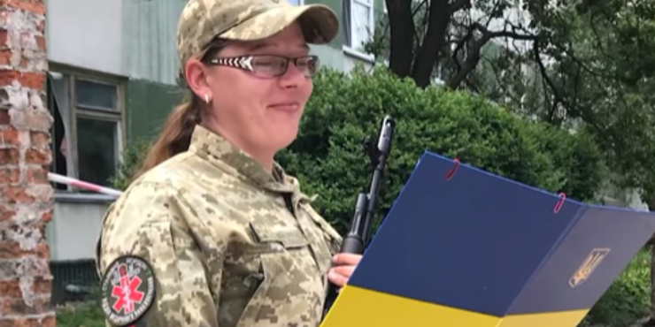 "Скиди робити цікавіше, ніж їжу готувати": прикордонниця розповіла, як з куховарки стала командиркою саперів