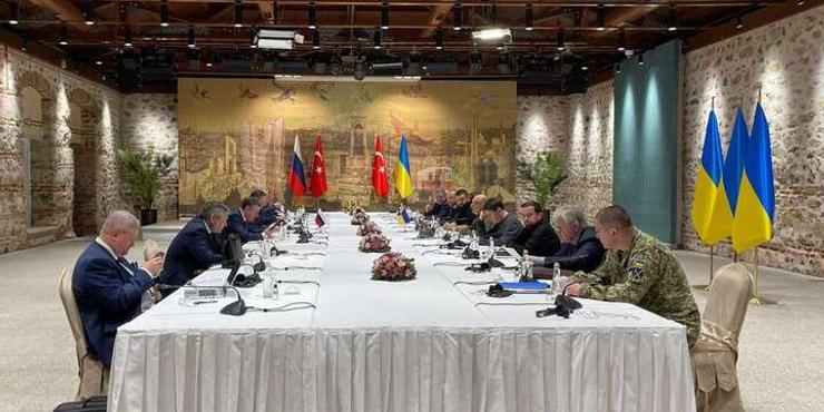 У Москві знову згадали про "стамбульські переговори": кажуть, що готові зустрічатися у будь-який момент