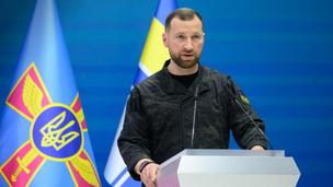 Зустріч Хмари і Федорова: міністр оборони розповів, про що говорив з попередником Зустріч Хмари і Федорова: міністр оборони розповів, про що говорив з попередником