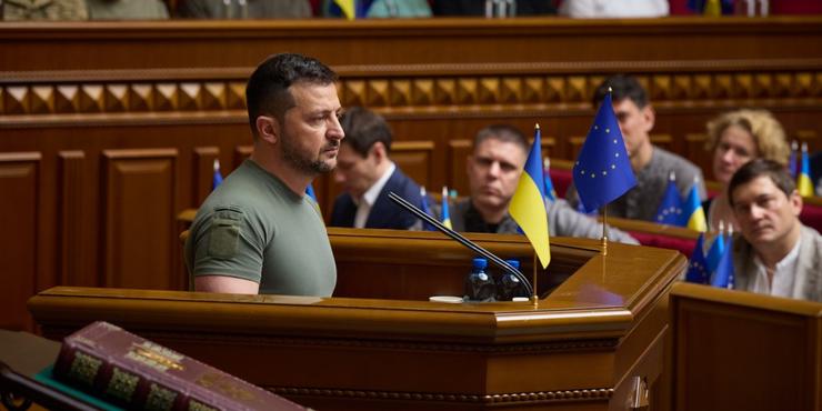 Зеленський про виробництво зброї: Україна прагне мати найпотужнішу у Європі оборонну галузь
