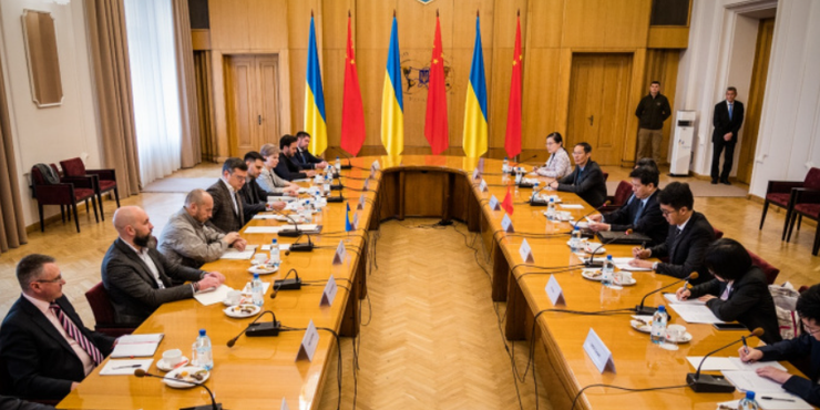 Посланець Китаю Лі Хуей відвідав Київ: в МЗС розповіли про результати зустрічі