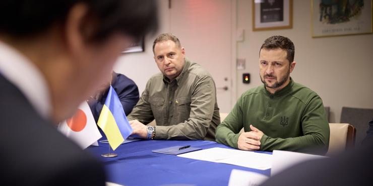 Зеленський сказав пов'язує реалізацію "плану перемоги" із запрошенням РФ на саміт миру: що це означає