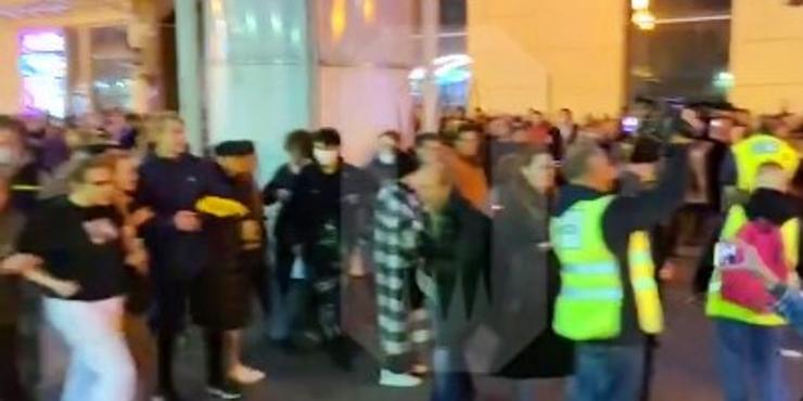Дружини мобілізованих в РФ чоловіків вийшли на мітинг у Москві, — британська розвідка