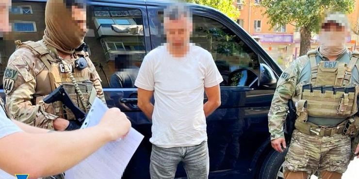 В Одесі викрили зрадника, який шпигував за оборонцями під виглядом працівника міжнародної організації