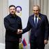 Зеленський привітав Пашиняна з перемогою на парламентських виборах