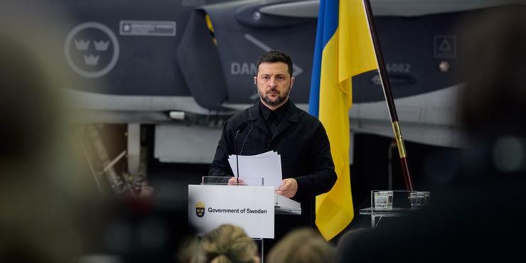 "Україна готова до дипломатії, але не даруючи Росії свої території", - Зеленський