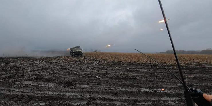 Росіяни перегрупувалися і знову атакують Соледар: В хід пустили найкращі резерви "вагнерівців"
